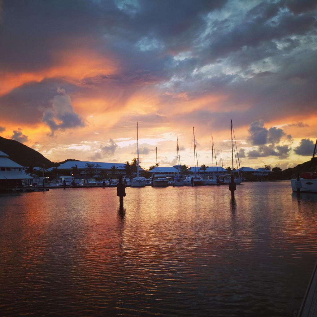 WanderwithSam's tweet image. Have you ever seen the beautiful St Maarten sunset? #sunset #welltraveled #nofilter