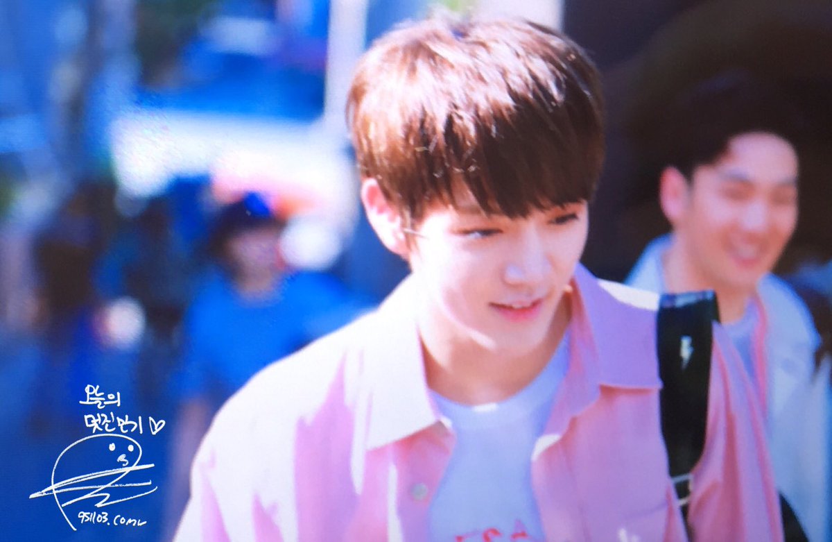 170603 #프로듀스101 #최민기 

햇살만큼 ✨✨ 눈부셔❣️👦🏻