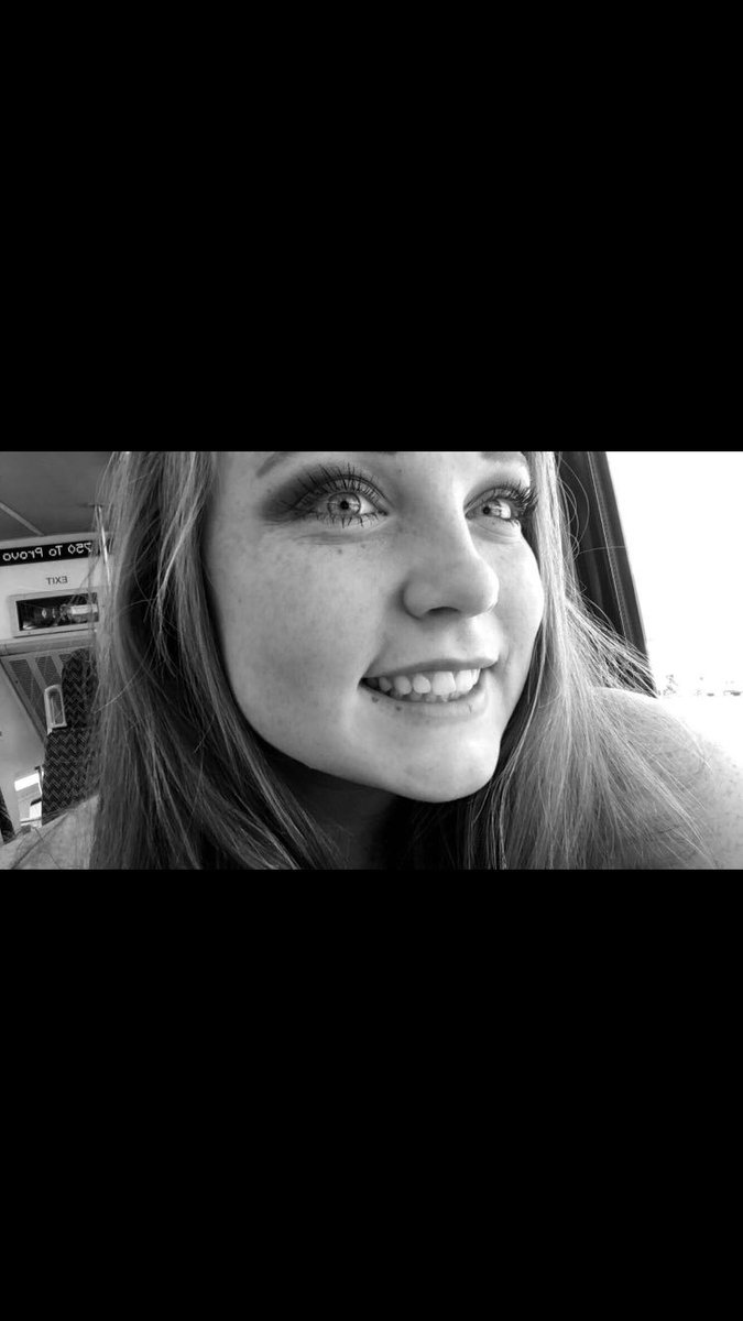 shsDL4L's tweet photo. Our first shoutout goes to sophomore Chyanne. This girl has an infectious laugh and is absolutely beautiful! We love you @ChyanneRk 💙 https://t.co/3Azk2uzHxQ