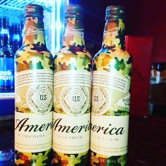 surrenderbar's tweet photo. Thirsty? 🍻 https://t.co/tn9Ma686of