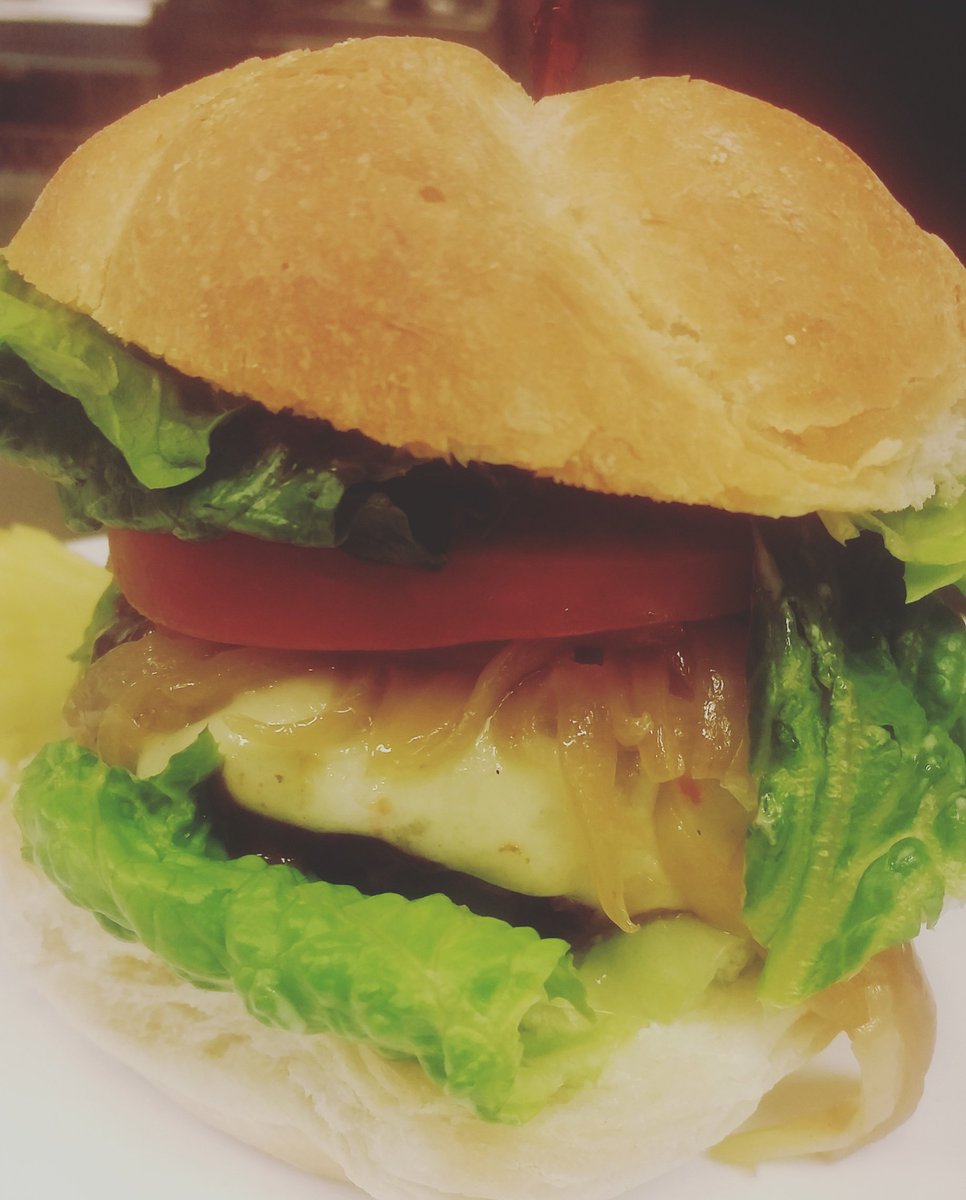 DessertSin's tweet photo. The weather outside seems a little rainy, come dry off inside tonight and try the Mayan Burger off our Mexi Fest Menu! https://t.co/eEOx6sr7nf