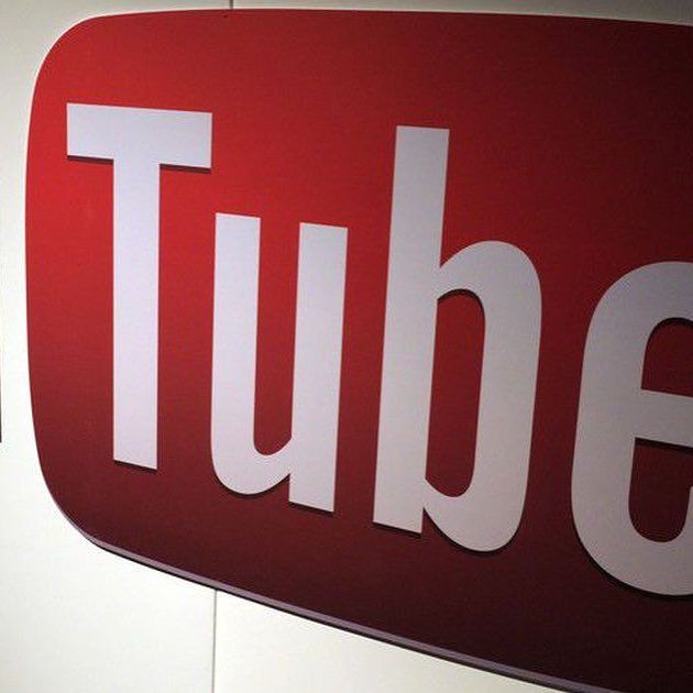 Reposting @inmarketingoz:
Doesn't seem fair .... YouTube creators can now only monetize when they reach 10,000 views crwd.fr/2rxgkO6