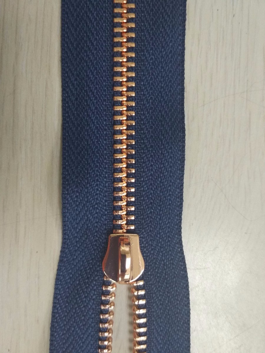 joe_yin8's tweet image. Y teeth Metal Zipper, Handbag zipper, #Dashingzipper   $1.2/Yards