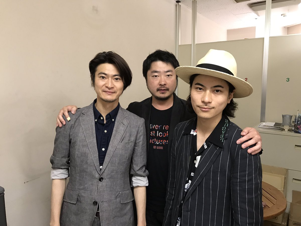 O Xrhsths Yohei Kobayashi Sto Twitter スカブロ の公開初日 朝一の一発目から応援に行ってきました 高校の素晴らしい後輩でもある 主演の窪塚俊介 Rueedさん兄弟と しばらくは横須賀での先行公開 是非横須賀の街歩きがてら足を運んで頂けたら幸せです 応援 O Xrhsths Yohei Kobayashi Sto Twitter スカブロ の公開初日 朝一の一発目から応援に行ってきました 高校の素晴らしい後輩でもある 主演の窪塚俊介 Rueedさん兄弟と しばらくは横須賀での先行公開 是非横須賀の街歩きがてら足を運んで頂けたら幸せです 応援