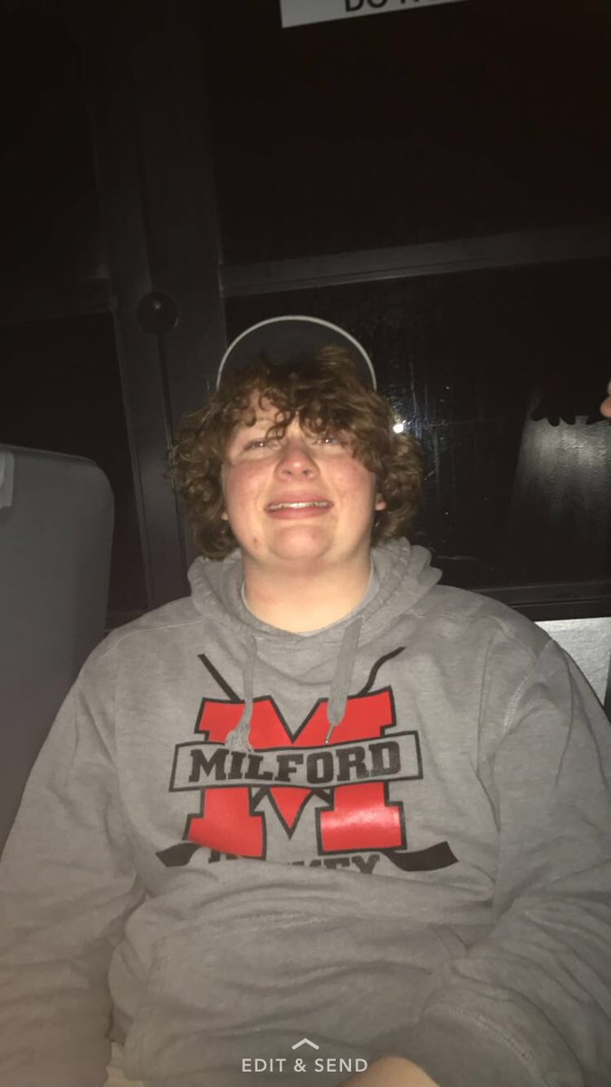 KevinMozel's tweet photo. Happy birthday @PuzJoey 🎉🎊🎊🎉🎉🎊 https://t.co/BXxoQnuxnq