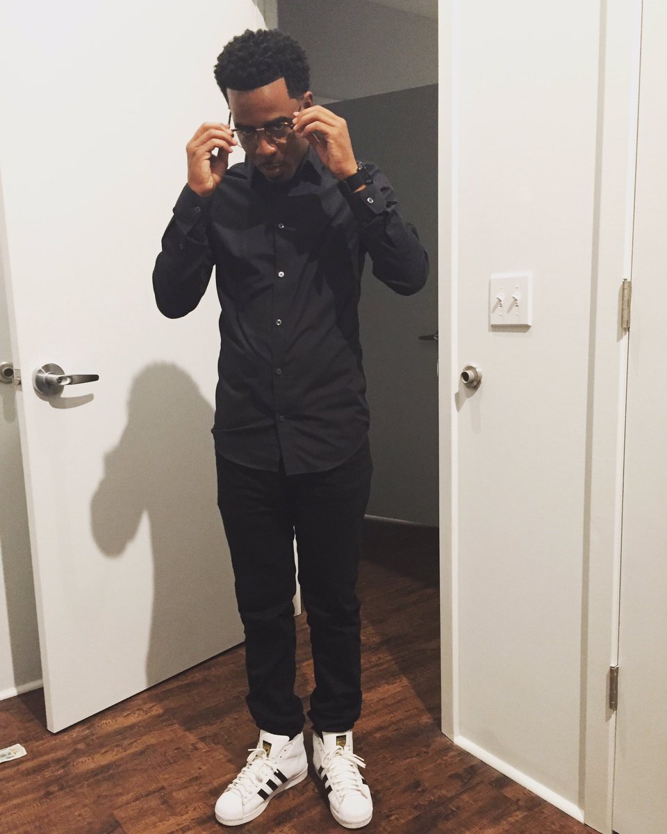 pissyopants1's tweet photo. Look at me... I'm your boyfriend now #TGE2 June 10th https://t.co/bhyMTBqb6j