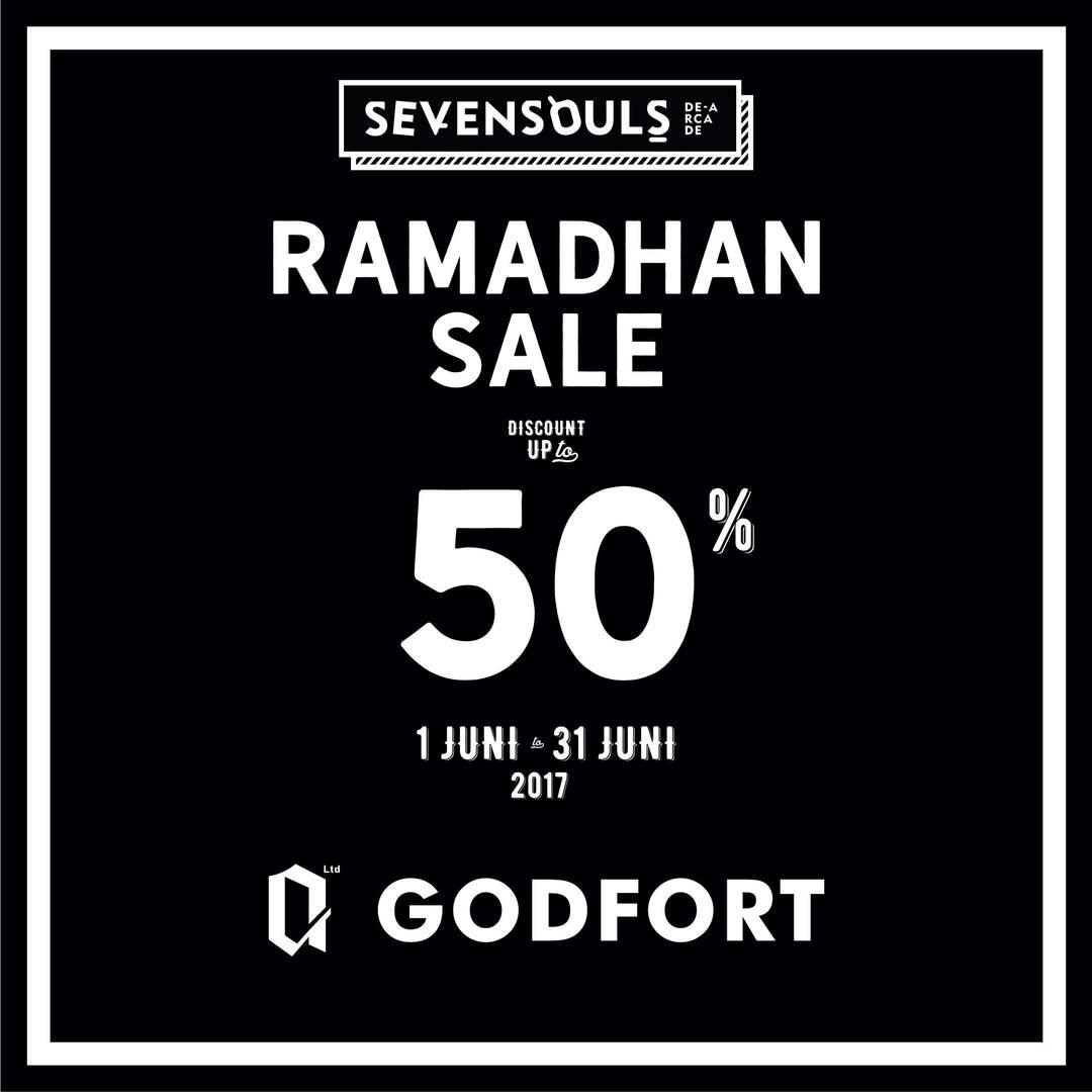 7soulsdistro's tweet photo. @GodfortCompany disc up to 50% #ramadhansale https://t.co/CoxG5FzpYg