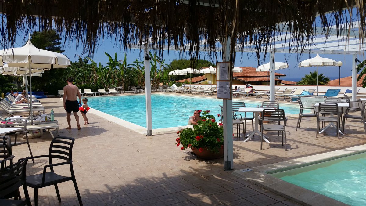 #cLabweekend a Capo Vaticano al villaggio la Conchiglia con i ragazzi dell'Università di Reggio Calabria. 
<a href="/Clabreggio/">Contamination Lab RC</a>