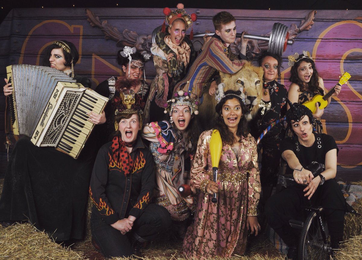 Invite the <a href="/Prangsta/">Prangsta Costumiers</a> crew to your party and see what we can do for you #partyplanner #costumehire #photobooth #prangsta #ukparty #costumiers