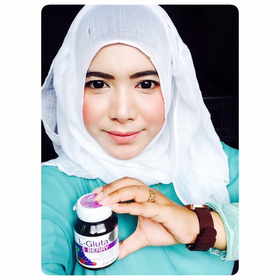 sydney_5berry's tweet photo. ชาติไหนก็ทานได้ สาวๆอิสลามก็ทานได้จ้า สกัดจากเบอร์รี่เข้มข้น ปลอดภัย ใสจริง เรากล้าท้าพิสูจน์ ราคาเพียง 390 บาทเท่านั้น !! #ใช้ดีบอกต่อ https://t.co/v6brkuevuw