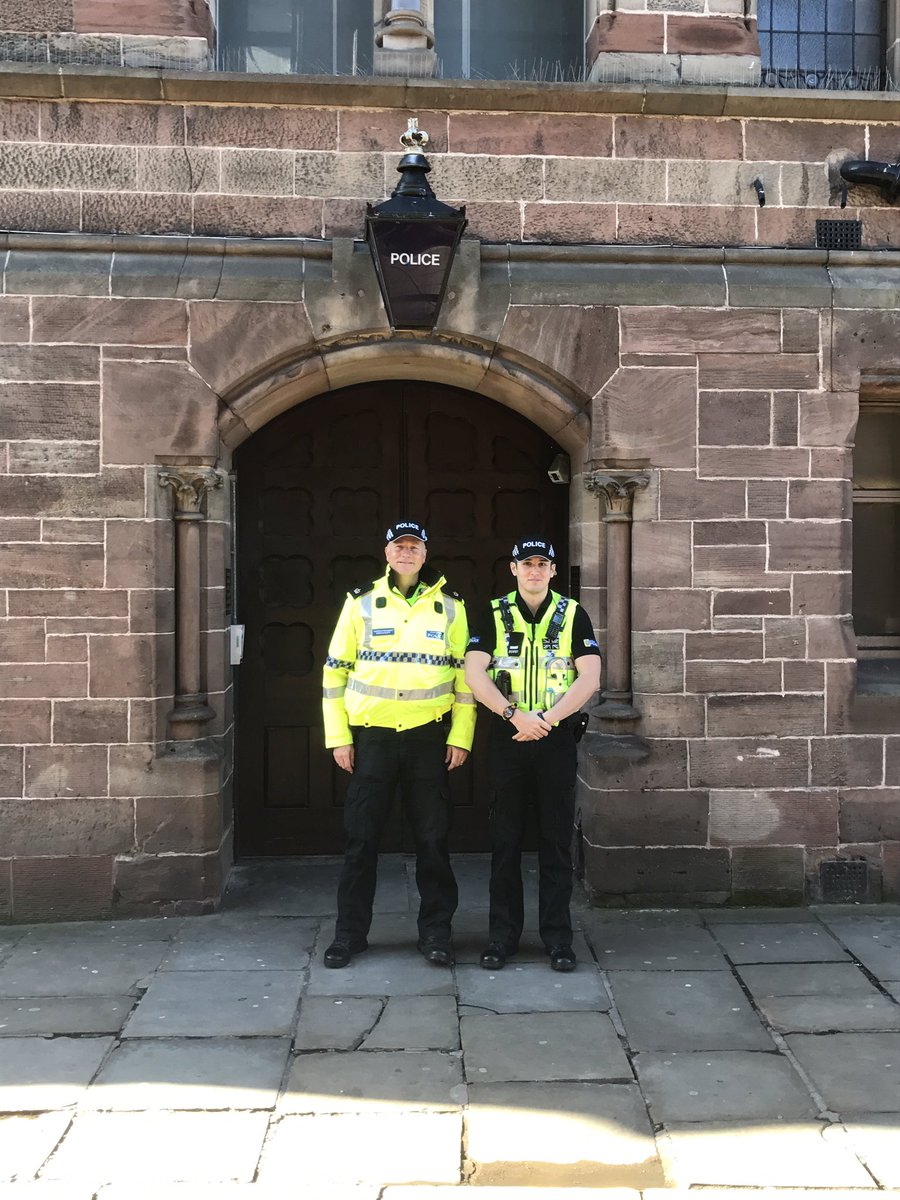hydropec's tweet photo. Briefed and ready to go. visibility and engagement with the public as they enjoy our fine city &amp; special attention for wanted people #SCWE17 https://t.co/TO2X90px0Q