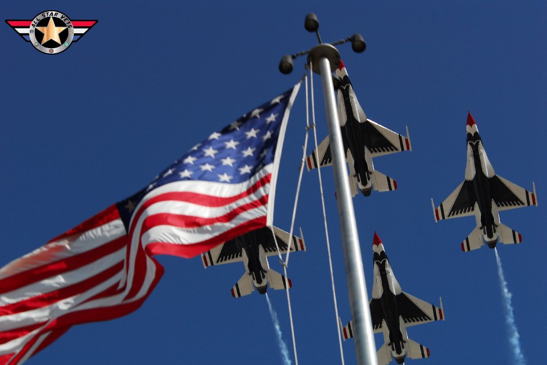 AllStarVets's tweet photo. #SpottingOldGlory; post your best #USFlag pics in the comments!
https://t.co/WIvVykzo3Y https://t.co/arUYMlVEv2