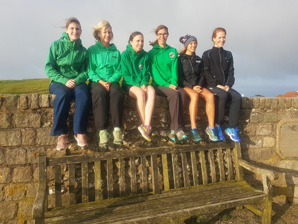 lucymay786's tweet photo. We're on our way!!! Beccy's already smashed leg one & "chicked" all the boys!! 💪🏻 #ukrunchat #SDWRelay @StubbGR https://t.co/3iUrl78OnB