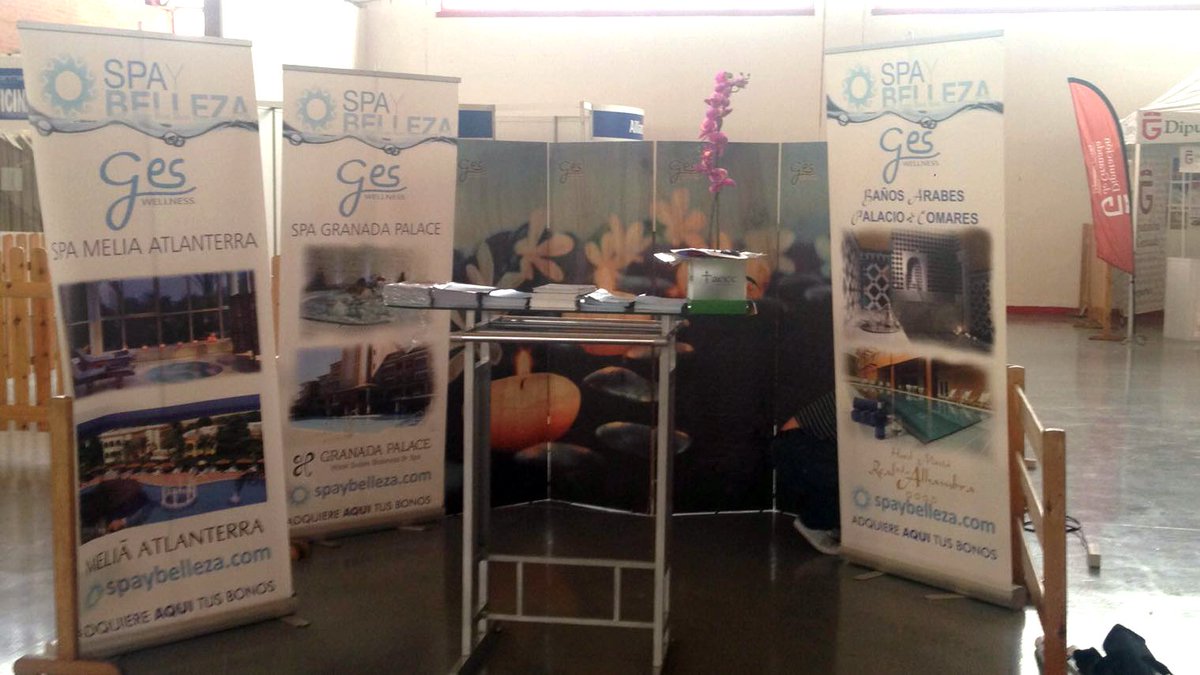 BanosArabes's tweet photo. Os esperamos hoy en nuestros stand de Fermasa, junto a la #recogidadedorsales para ofreceros nuestros lazos rosas y colaborar así con AECC. https://t.co/83HTafLJJK
