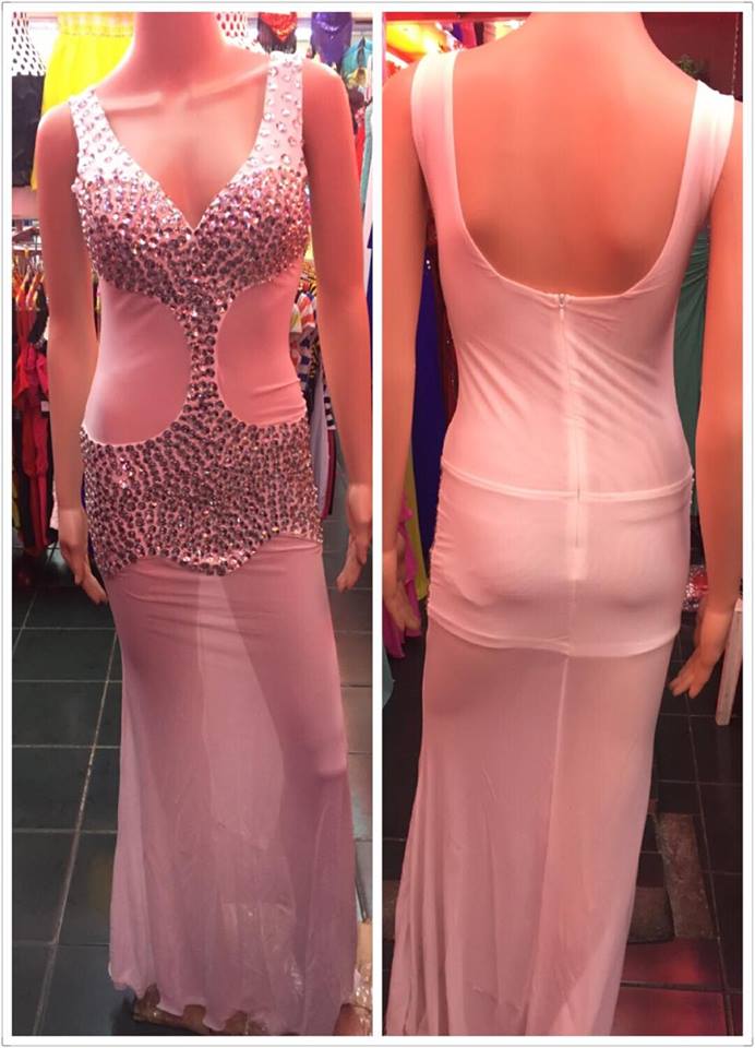 gracia523's tweet photo. LONG GOWN FOR SALE!!!
SIZE: FREE SIZE
COLORS: BLACK, WHITE, BLUE, RED
FOR FAST TRANSACTION, KINDLY PM OR TEXT US: 09995761819 https://t.co/YwjucsweDT