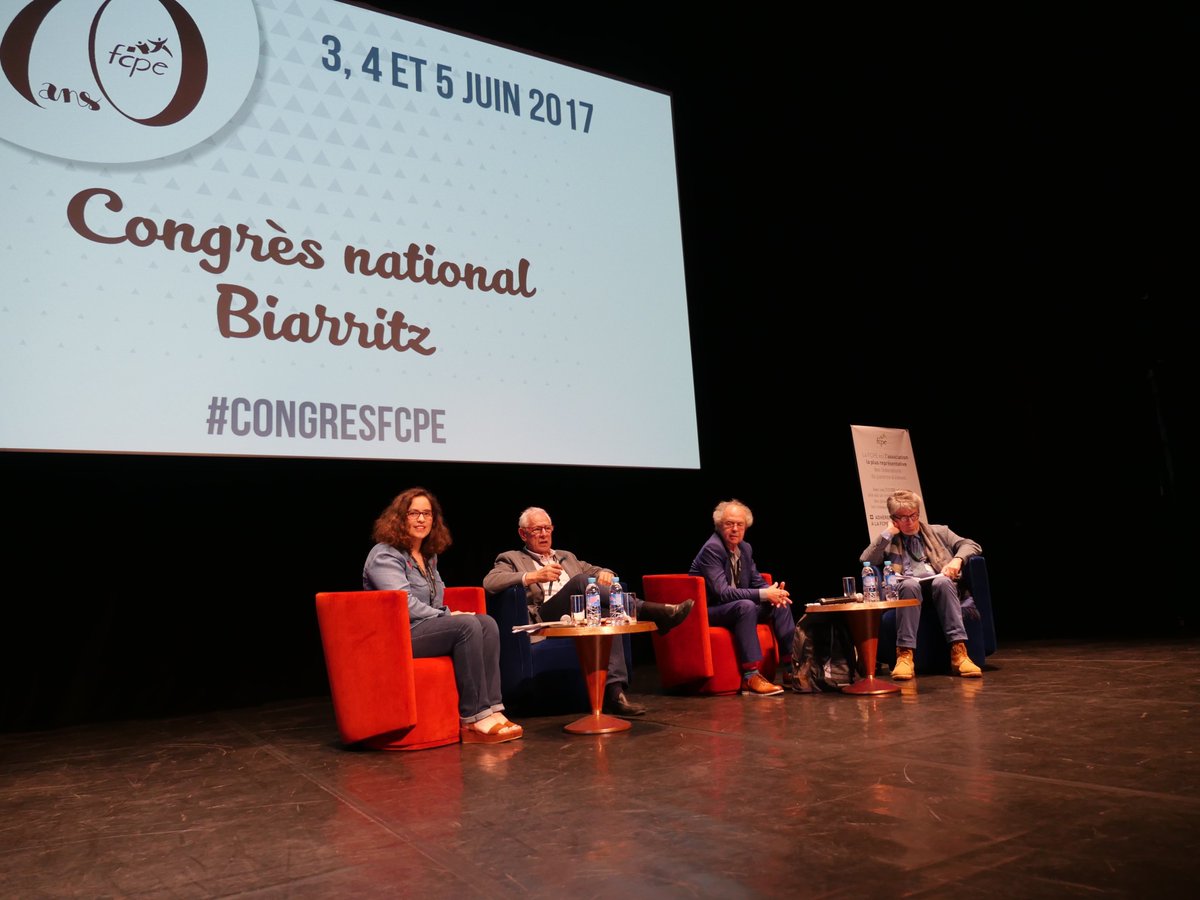 FCPE_nationale's tweet photo. Début de la table ronde "L'éducation, un bien commun universel pour garantir les libertés fondamentales" #congrèsFCPE https://t.co/zwEV1t8j0l