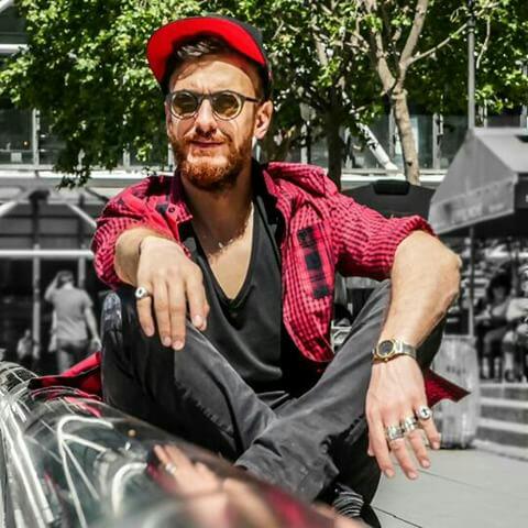 ProudlyEgyptia1's tweet photo. @saadlamjarred1 #saadlamjarred بسم الله ماشاء الله ولا حول ولا قوة الا بالله🙏
ربنا يديم جمعتكم وابتسامتكم😍😍
بادعيلك من قلبى يااخى #سعد_لمجرد https://t.co/cAQDNztlvr