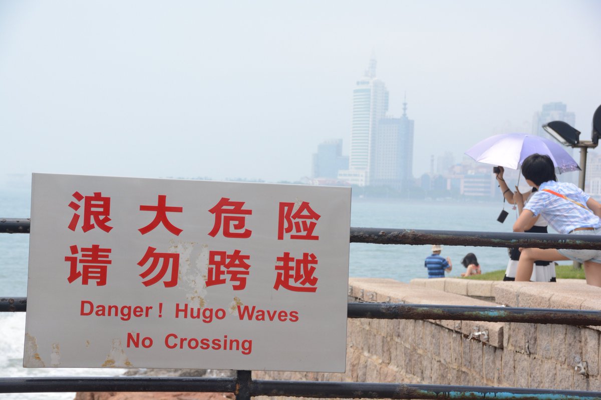 TheSocialElvis's tweet photo. #chinglish https://t.co/Qfxb6PJyEN