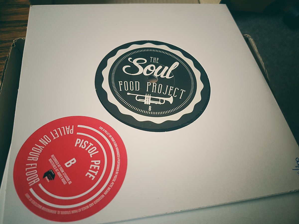 45s are back in stock! Just in time to take to my gig at the <a href="/acousticfest/">Acoustic Festival of Britain</a> today :)