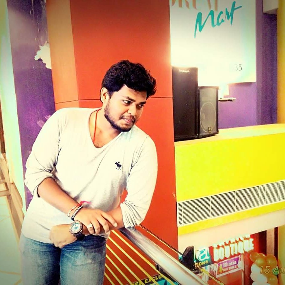 RSunil697's tweet photo. #NewProfilePic https://t.co/E7jSM9AVIi