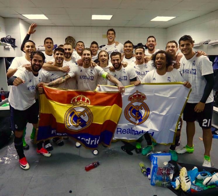 Colmenero's tweet photo. Llegó el día. El día en que el Real Madrid volverá a hacer historia. #FelizSabado https://t.co/ZkGpUE5oAF