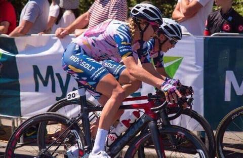 <a href="/LivingstoneRuby/">Ruby Livingstone</a> takes primes and Roxsolt Attacquer race aggressively at Oklahoma ProAm Crit roadcycling.co.nz/aggressive-rac… #kiwicycling