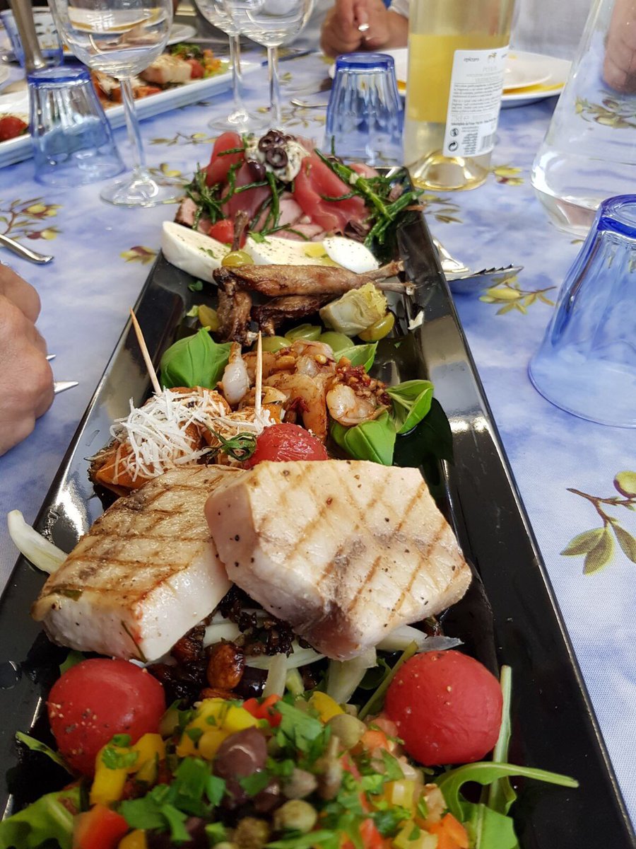 kookatelier's tweet photo. Nieuw antipasti concept  voor in ons nieuwe Groot Wassenaars Kookboek #koken #kookboek#wassenaar https://t.co/66sRnnaDQ9