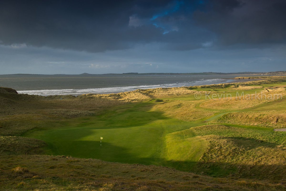 To celebrate #FathersDay (and kevinmarkhamphotography.com update) I'm giving away a 30x20 inch <a href="/CoSligoGC/">County Sligo GC</a> print. Just Retweet to be in the draw.