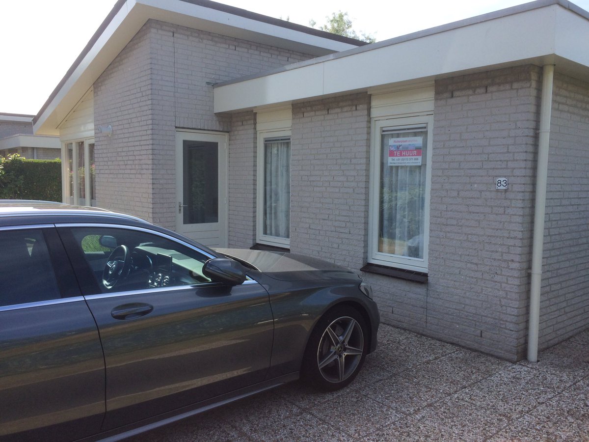 sderkx's tweet photo. @Ruiterplaat @RuiterplaatMake Warm welkom in Kamperland. We beleven Zeeland op z'n best. https://t.co/mXAwDLmR3Y