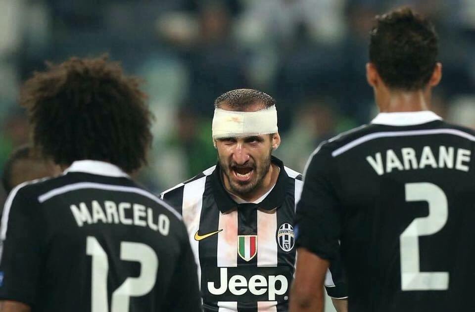 JMCLuigi's tweet photo. Lo spirito del Chiello col turbante deve essere con noi. Lo voglio vedere col sangue di Ronaldo.
#UCLfinal https://t.co/m5QDpCTKiA