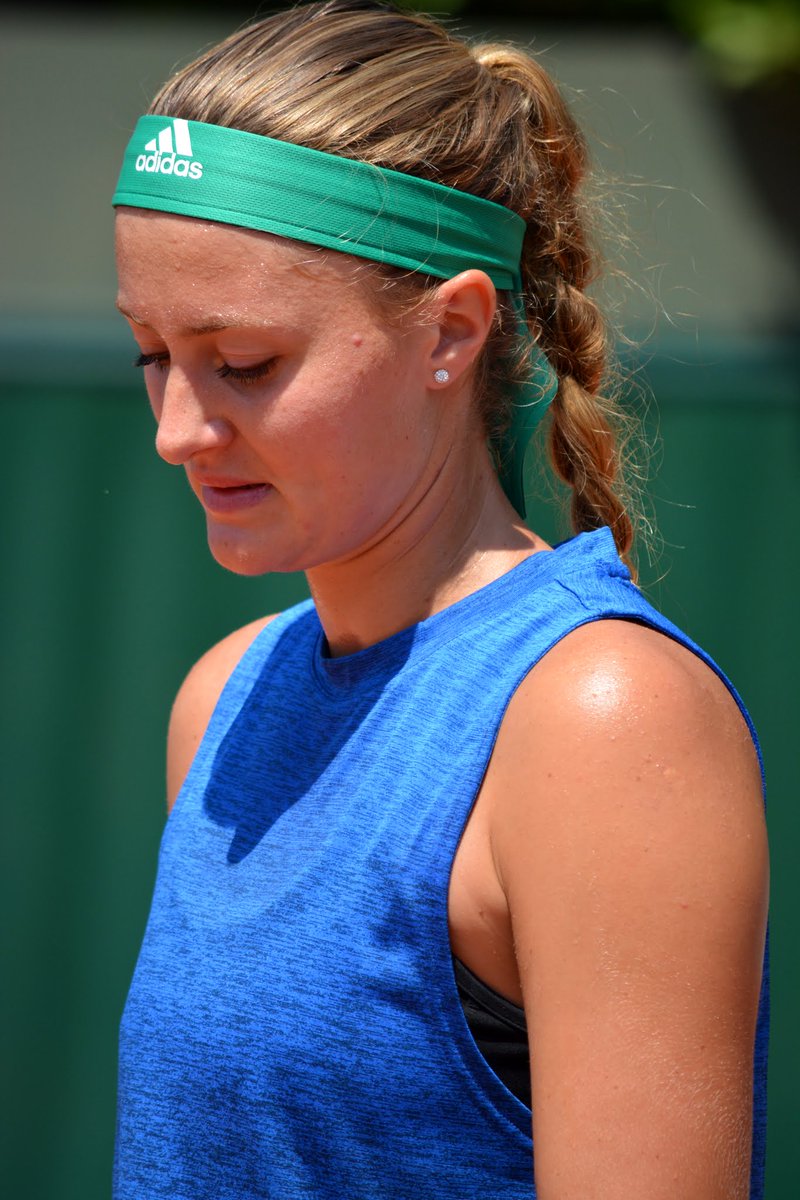 KRISTINA MLADENOVIC - Página 21 DBYfJqrXoAEwNzd