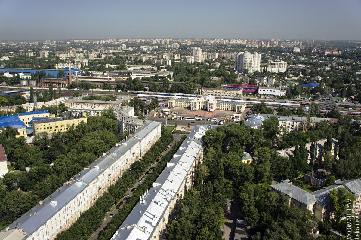 Горячая линия путин воронеж. Воронеж фото. Где работать в воронеже. Кабинет медика. Тренировочная квартира для инвалидов.