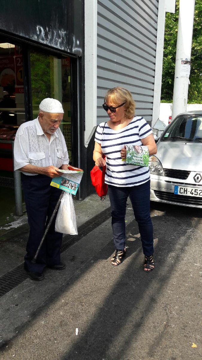 Tractage Halle de la paillade#jannin2017#LREM