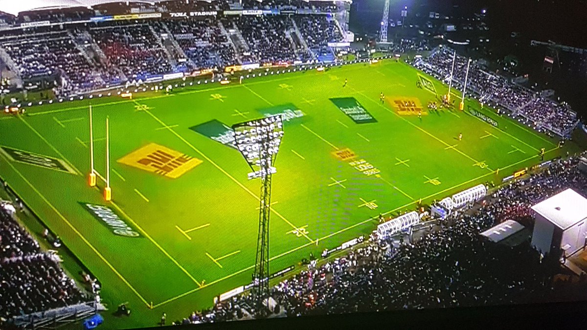 RugbeNZ's tweet photo. #BARvBIL #notries for @lionsofficial held out by NZ @Barbarian_FC in an amazing half of rugby #bestgamethisseason https://t.co/SxvrNJNrYH