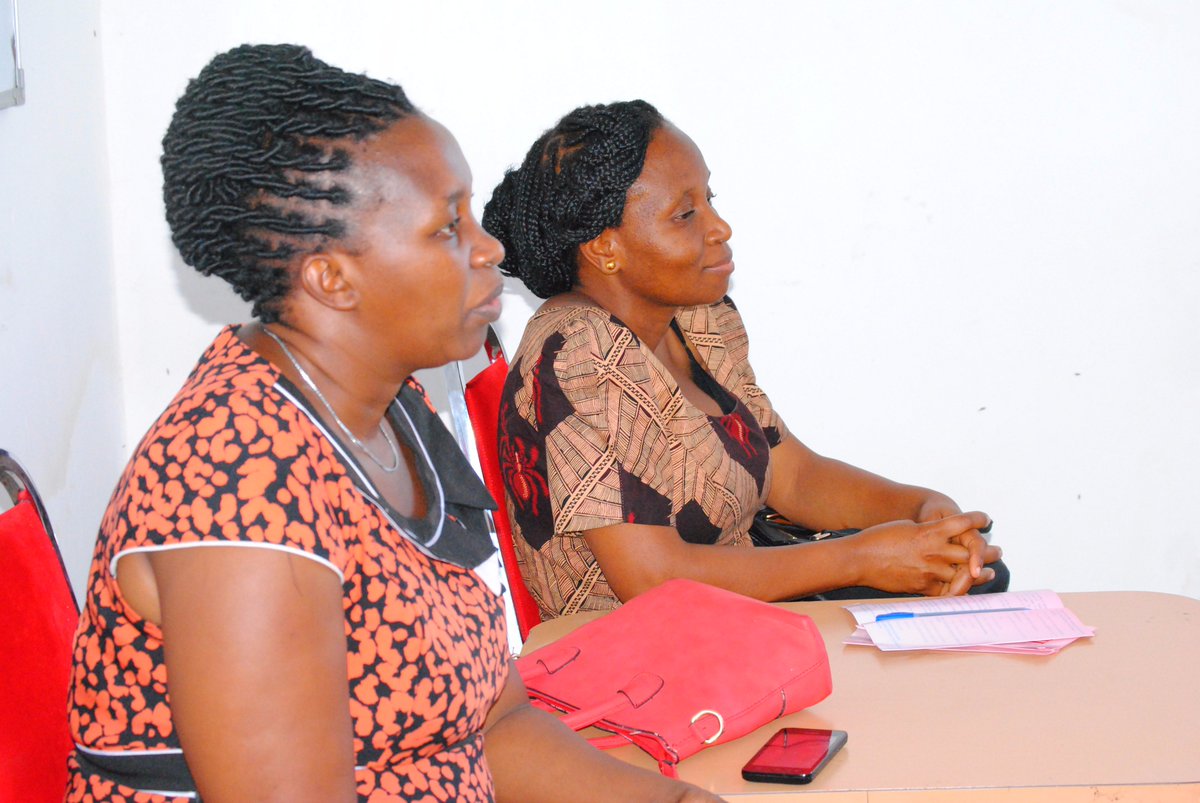 ManunuziPrice's tweet photo. Lifeforce seminar whereby peoples learning about cervical cancer right now at @NiwezesheLab . #lifeforce https://t.co/4emsirgWPX
