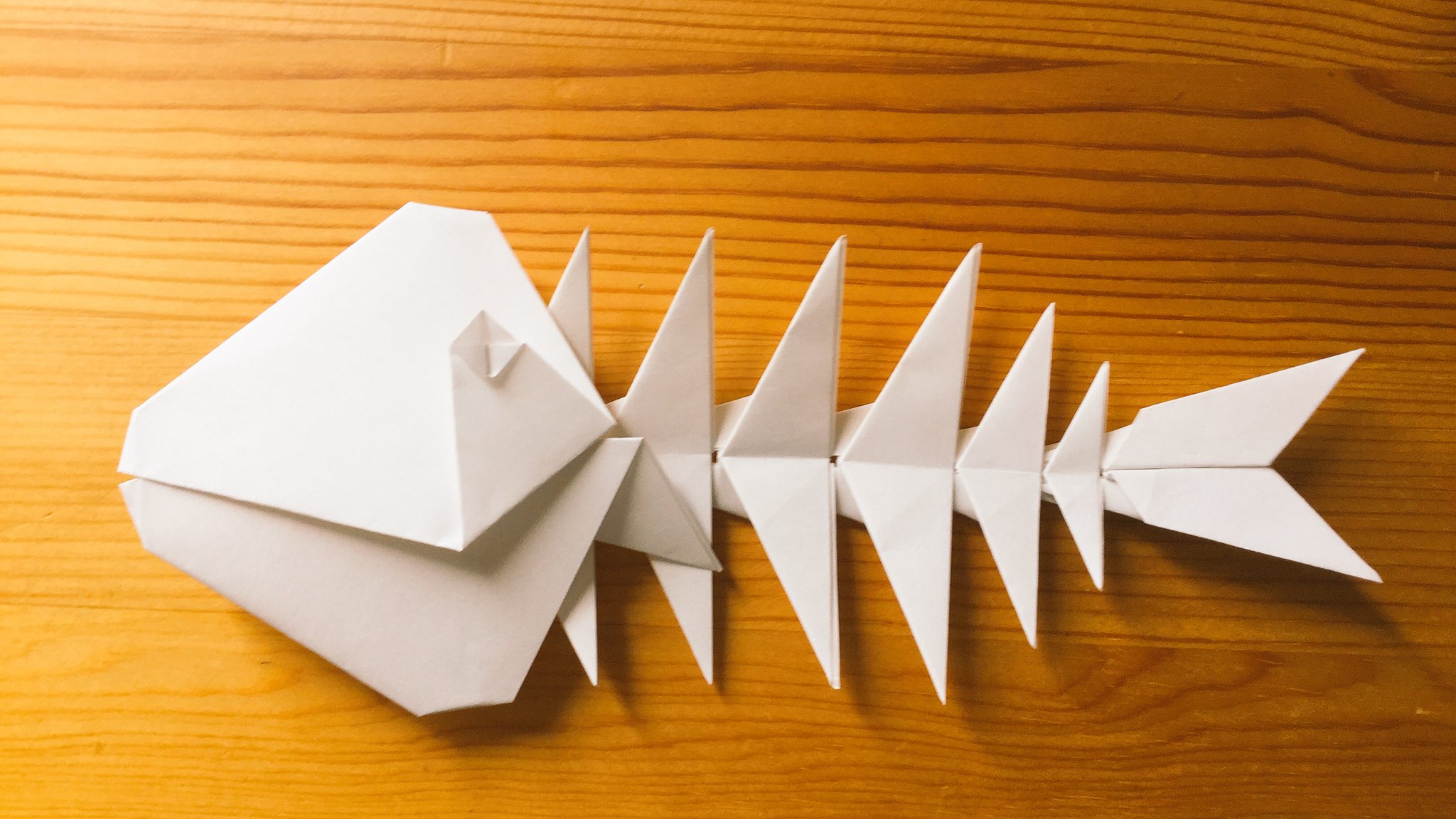 Origami 端正な折り紙 山口真 著 より 魚の骨 さかなクンの一魚 一会 まいにち夢中な人生 を読んでから さかなクンは尊敬する人の一人です さかなクンのように 夢中になれるもの 好きを仕事にすることに憧れます さかなクンでいう Origami 端正な折り紙 山口真 著 より 魚の骨 さかなクンの一魚 一会 まいにち夢中な人生 を読んでから さかなクンは尊敬する人の一人です さかなクンのように 夢中になれるもの 好きを仕事にすることに憧れます さかなクンでいう