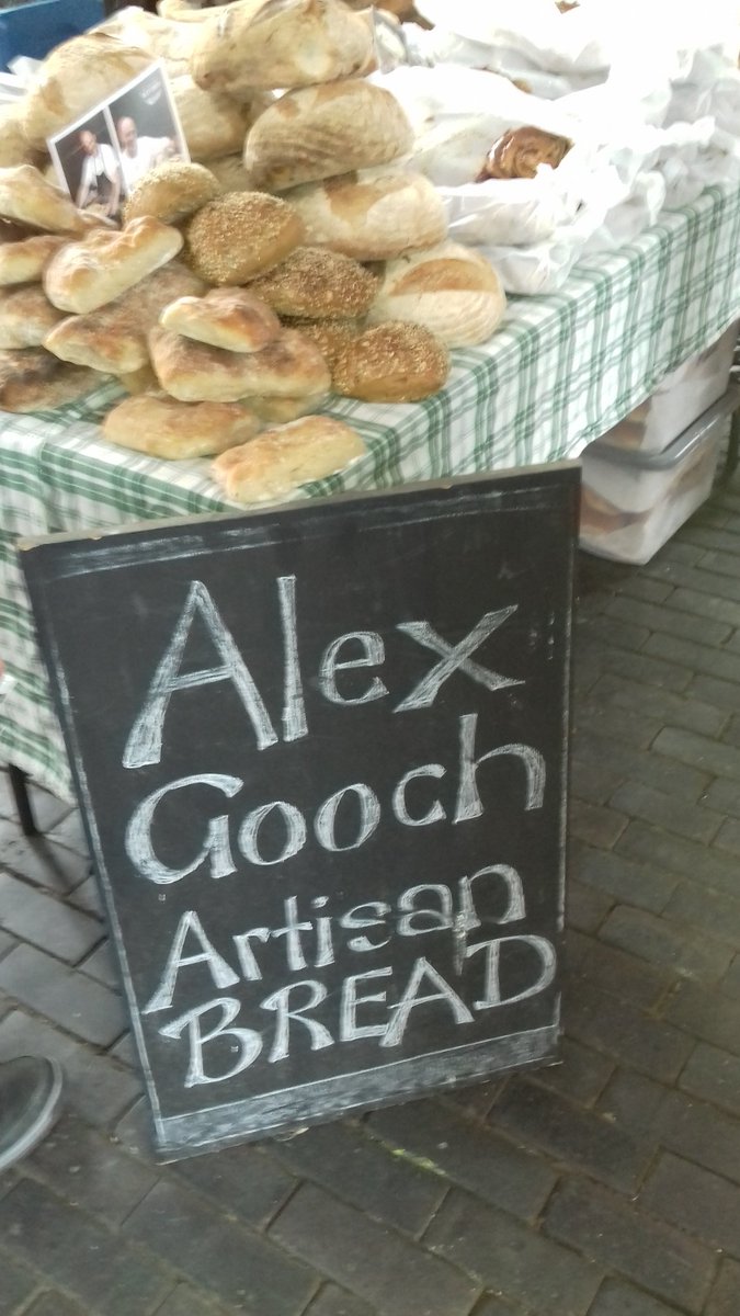 risburyrapeseed's tweet photo. Great to see @AlexGoochbaker at #kington food fest @ksummerfoodfest and these yummy chutneys @Myrtleskitchen1! https://t.co/2YNGwR4UwK