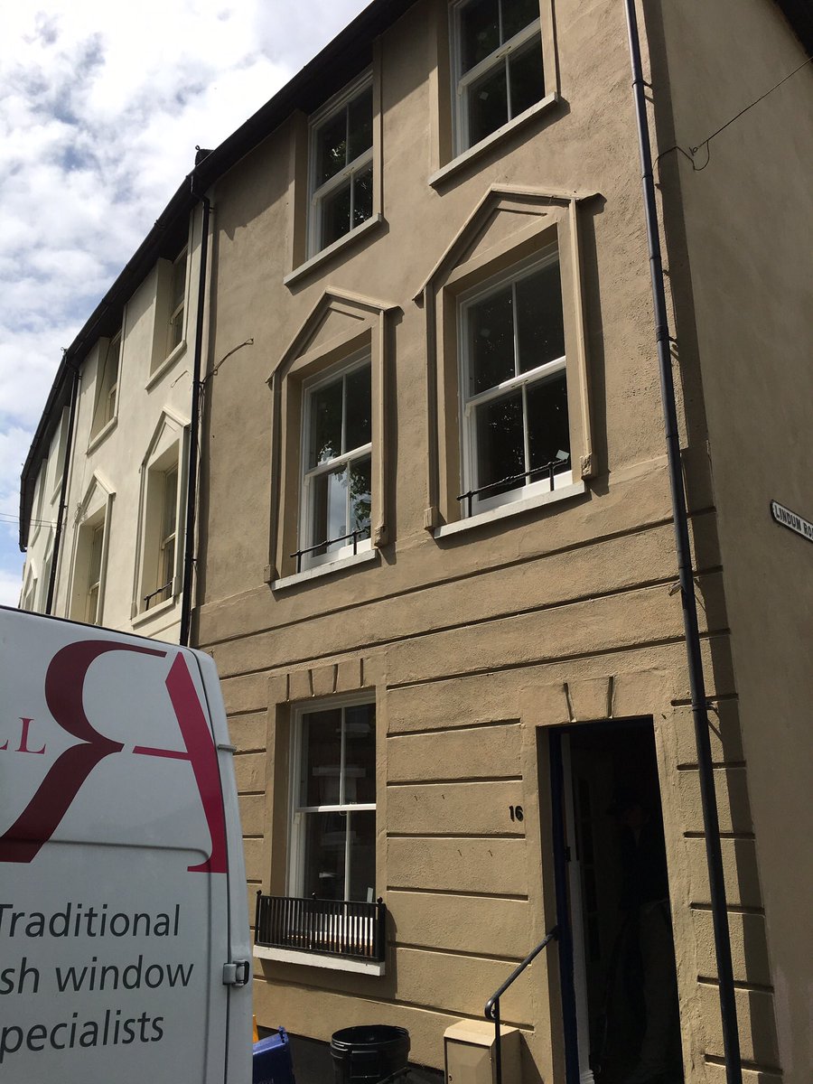 Renew_All_W4's tweet photo. Teddington, complete new box sash windows installed to the entire property. https://t.co/ikuWbdvxne