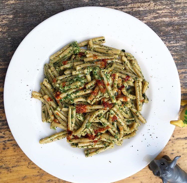 PhytologyLondon's tweet image. Sneak peek of what's in store at Phytology's Shared lunch today 1-2pm featuring the @bethnal_greens #sharedlunch #towerhamlets #bethnalgreen