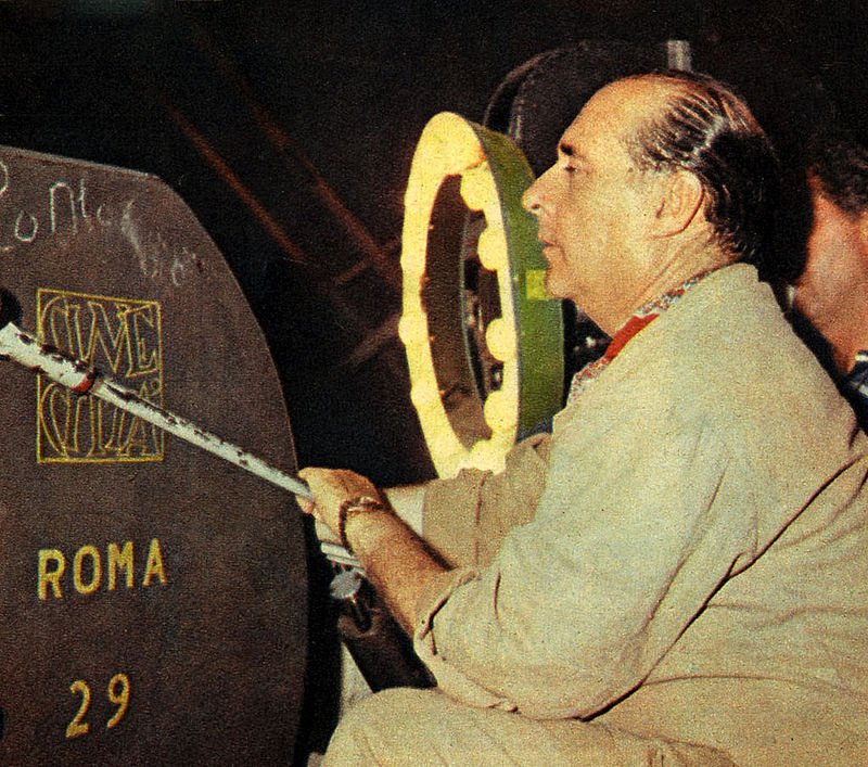 A #RobertoRossellini maestro di cinema e di vita
(Roma, 8 maggio 1906 – Roma, 3 giugno 1977)