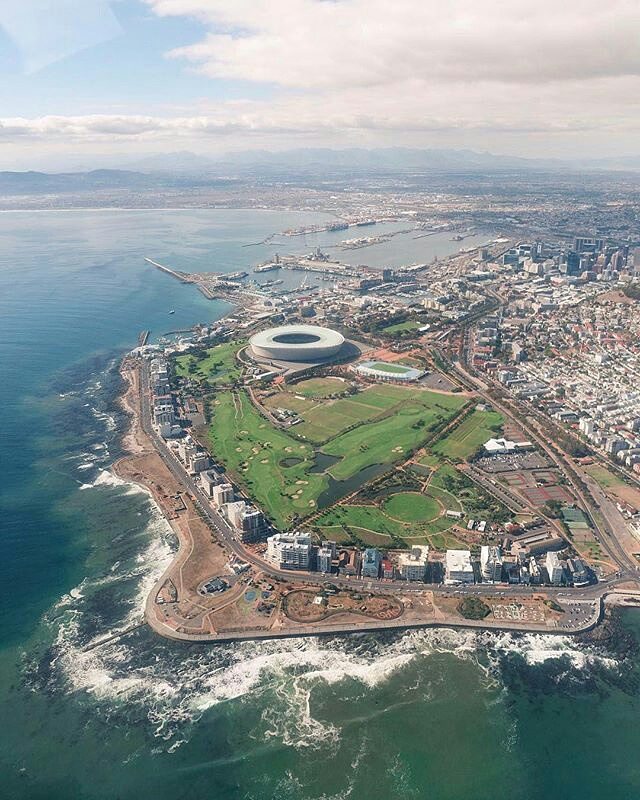 allcapetown's tweet photo. #Repost @lifeofmikeza ・・・ Got high in Cape Town today with… https://t.co/iUv103JkL0 #wtma17 #extraordinaryafrica IG ig_capetown https://t.co/cB2rKPF8t3