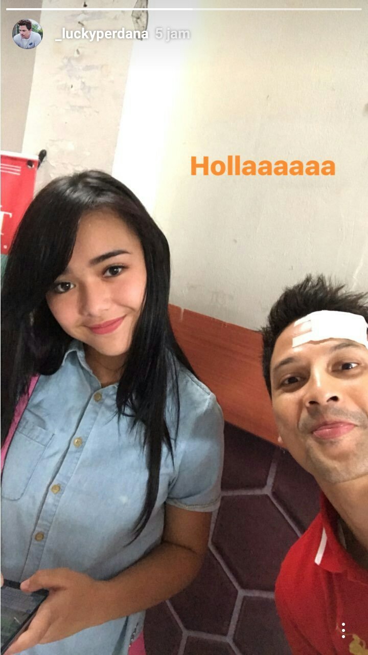 Widdia Tania Twitterissa Yg Mau Lihat Papa Raja Dan Mama Mona Jangan Lupa Nonton Hym Di Rcti Jam 22 15 Amandamanopo Hatiyangmemilih