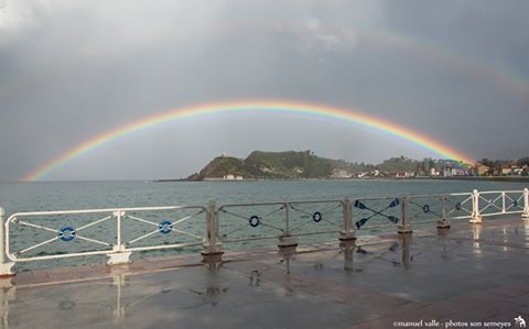 HotelAsturcon's tweet photo. Playa de Santa Marina #Ribadesella #HotelAsturcon Foto : Manuel Valle · Photos son Semeyes https://t.co/XrFkeMacu8