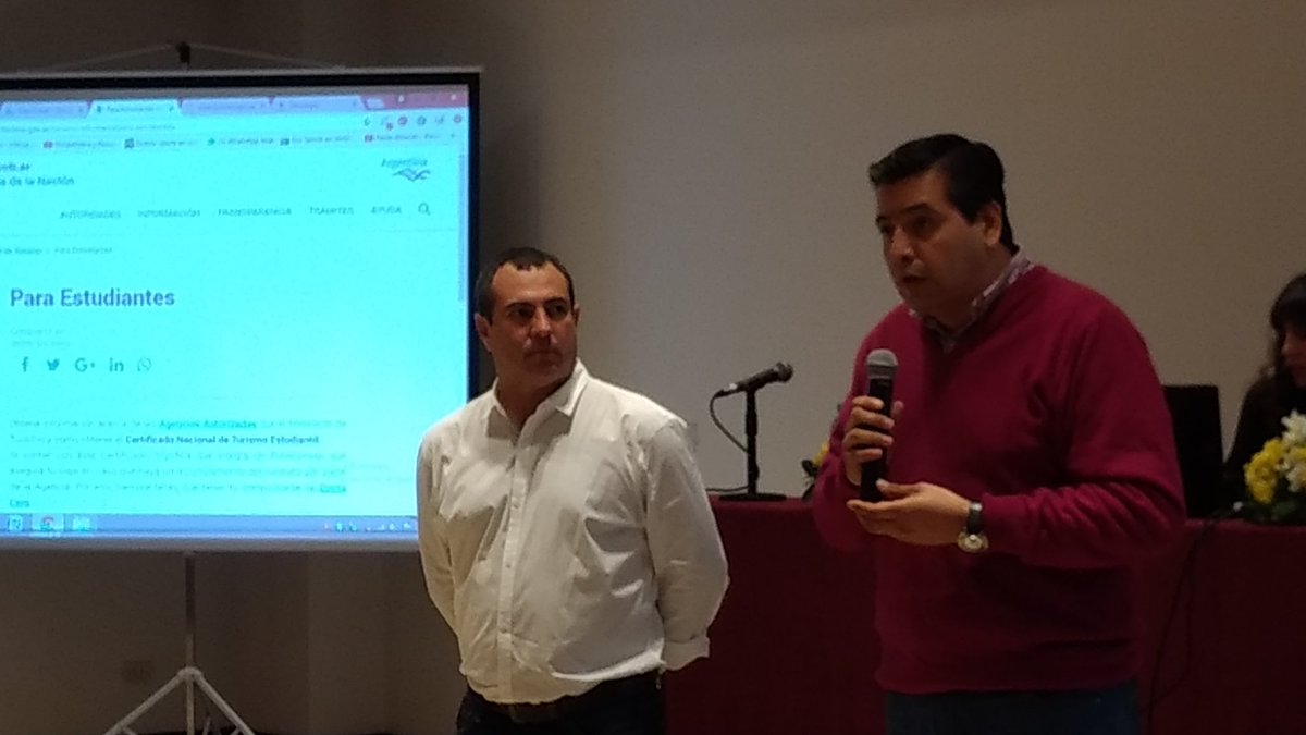 Ricardo Sosa anuncia acciones para el Turismo Estudiantil en #TermasdeRioHondo2017 
<a href="/Turismo_SDE/">Turismo Santiago SDE</a> <a href="/RikySosa/">Ricardo Sosa</a>