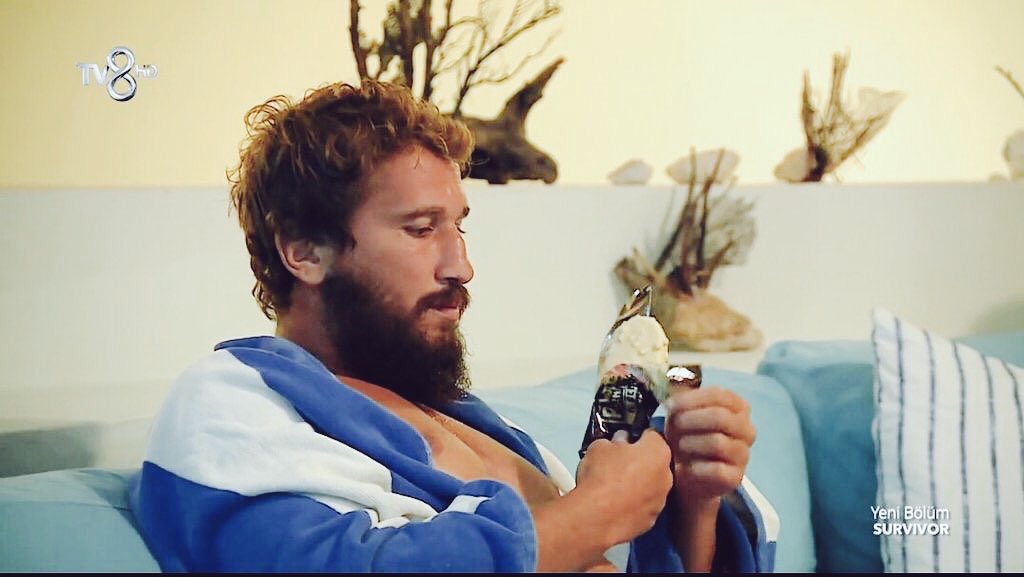 Buyurunn arkadaşlar Minnoş AkfcYanında AdemKılıççı