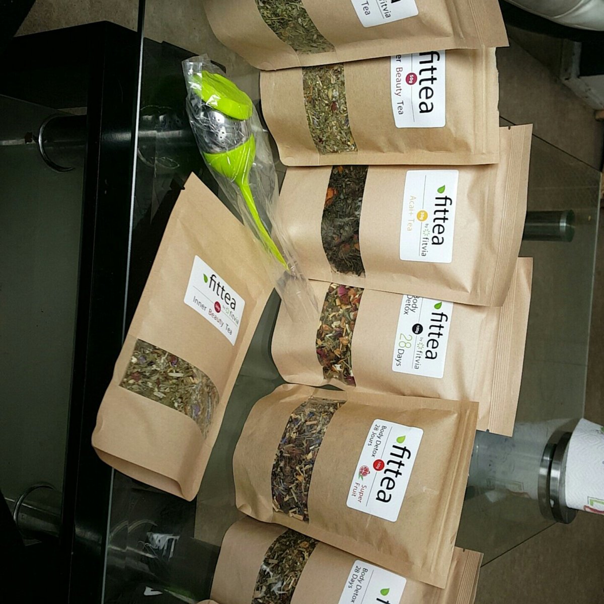Nii_ssah's tweet photo. @ManonMarsault merci pour le code promo grace a toi jai decouvert @myfittea_FR et ses trop trop bon je suis accro .. #TEAMMANON #QUEENMANON https://t.co/t2mB6GAeaU
