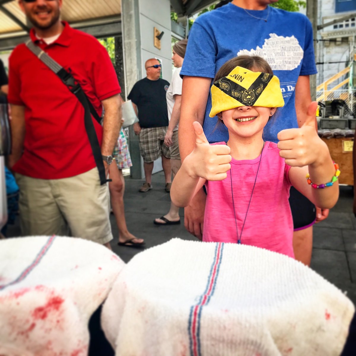FoodChainLex's tweet photo. POP Club is poppin down @ the @LexFarmMkt! Bring the kids Sats 9:30-11:30 for fun ways to earn #popbucks for #fresh food! #kyproud #eatlocal https://t.co/t6FRNfwRsI