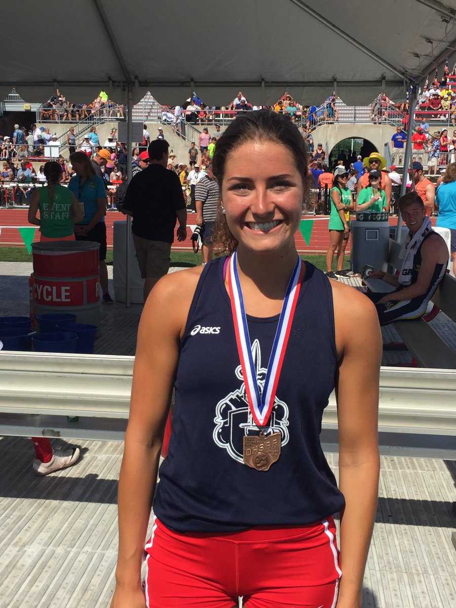 twil2323's tweet photo. Fairfield Christian's Rithie Johnson places 5th in the state in the 400. #eghss https://t.co/sXobHOHbpR