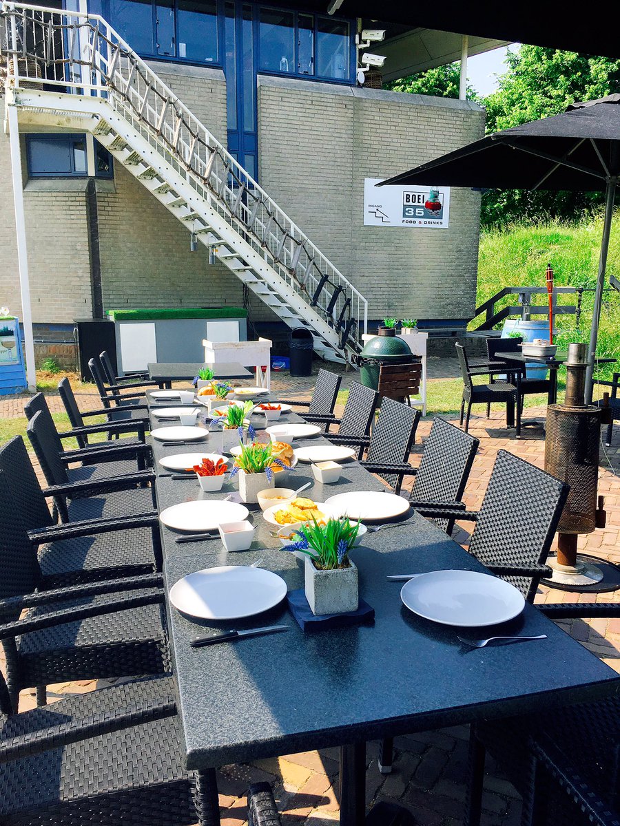 Boei35's tweet photo. Bedrijfsleven heeft ook honger! #BigGreenEgg #havenuitzicht #culinairgenieten #jachthavendewiel #boei35 https://t.co/QgQG9uqdqn