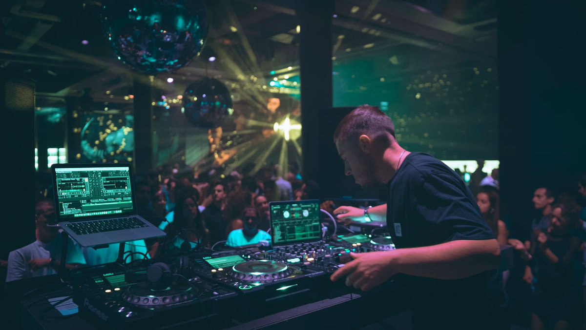 BRANKOOFFICIAL's tweet photo. 7 years of #HardAssSessions https://t.co/2rumiLwZZe